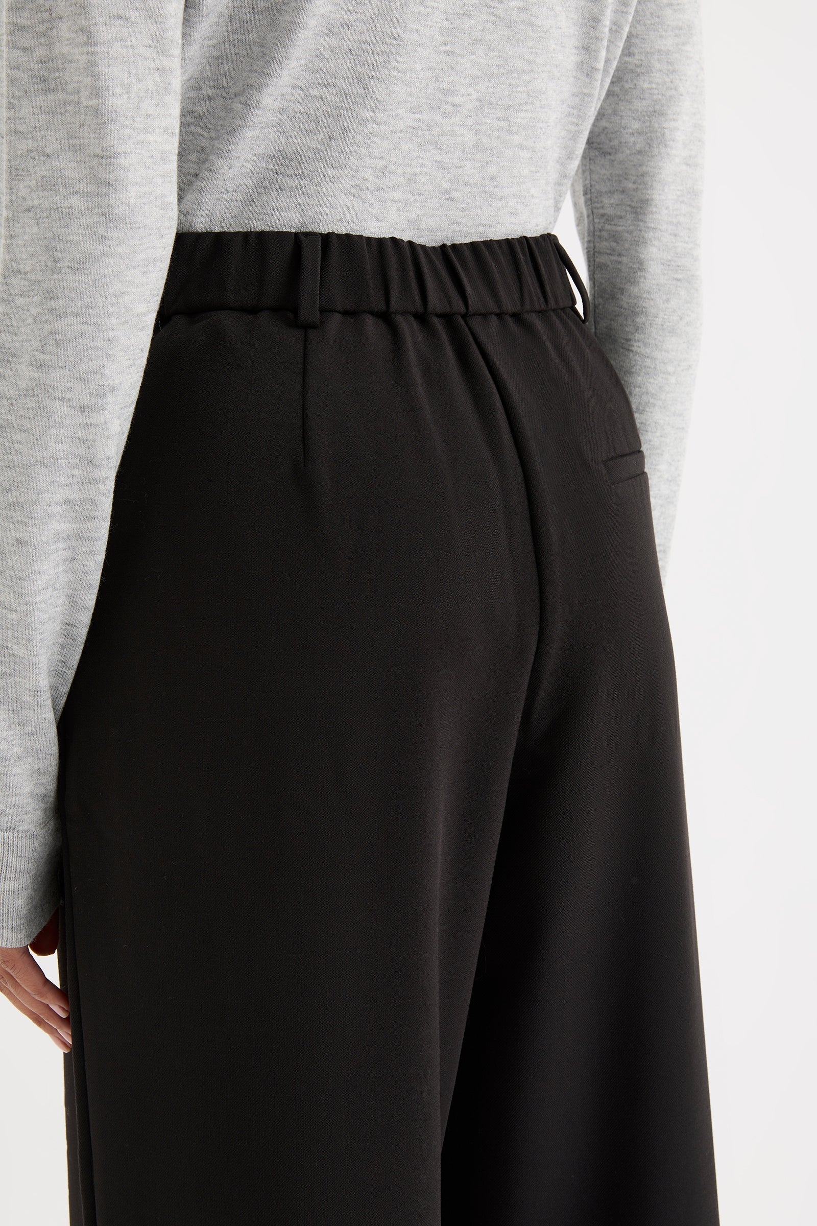 Elena Pant