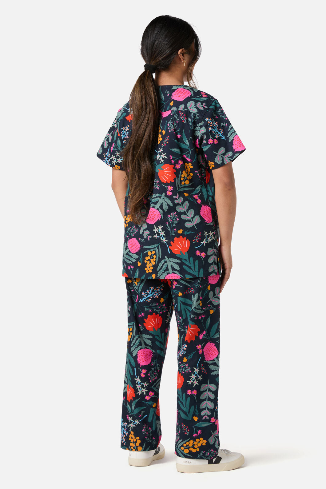 Eva Native Scrub Set
