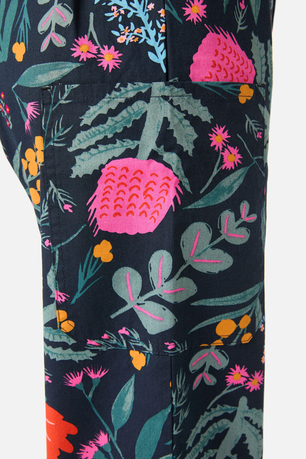 Eva Native Scrub Set
