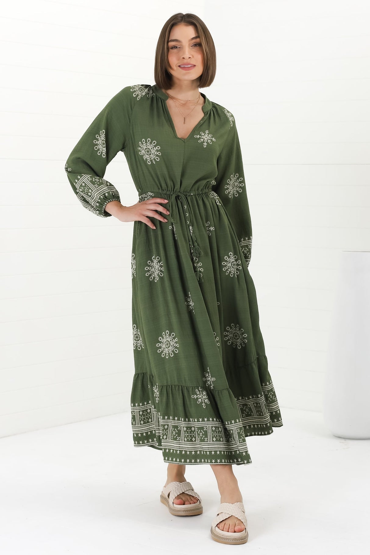 Sullivan Midi Dress - Mandarin Collar 3/4 Sleeve Dress With Pull Tie Waist In Lula Print Green