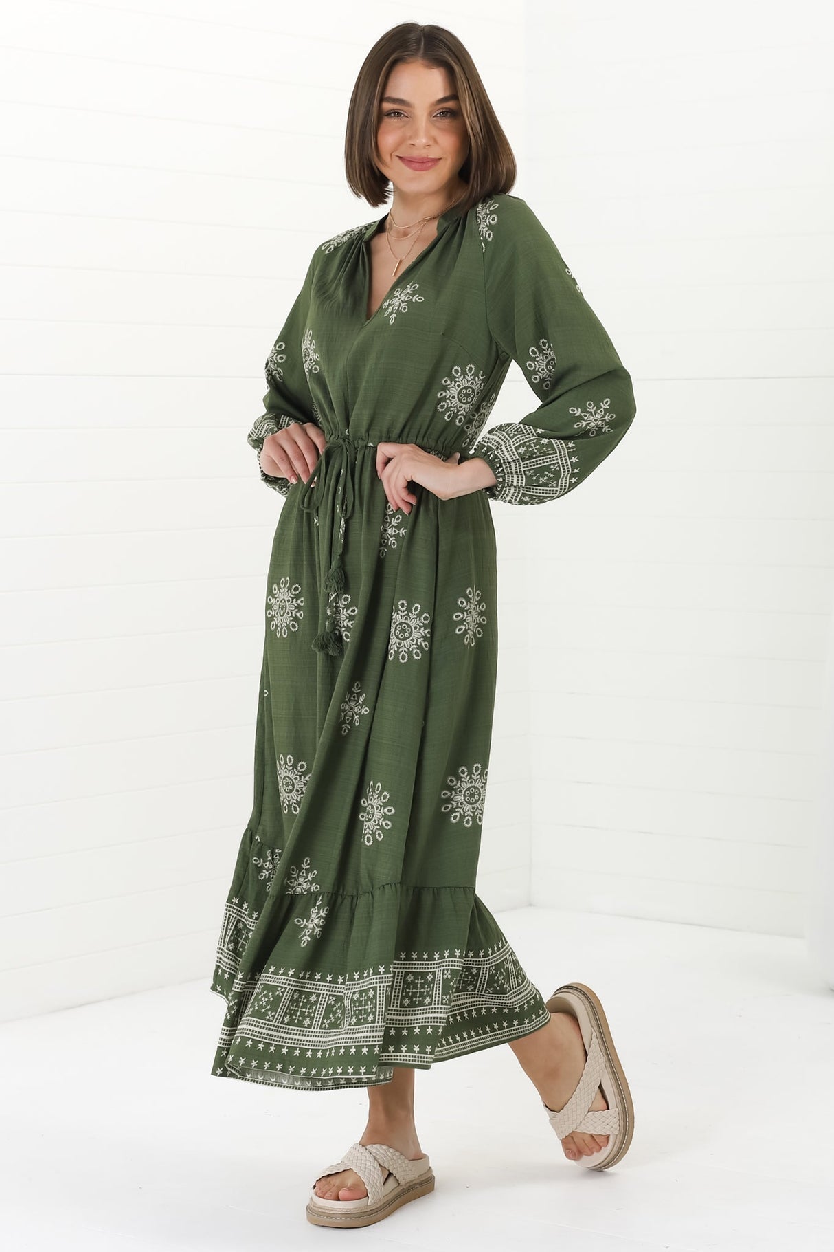 Sullivan Midi Dress - Mandarin Collar 3/4 Sleeve Dress With Pull Tie Waist In Lula Print Green