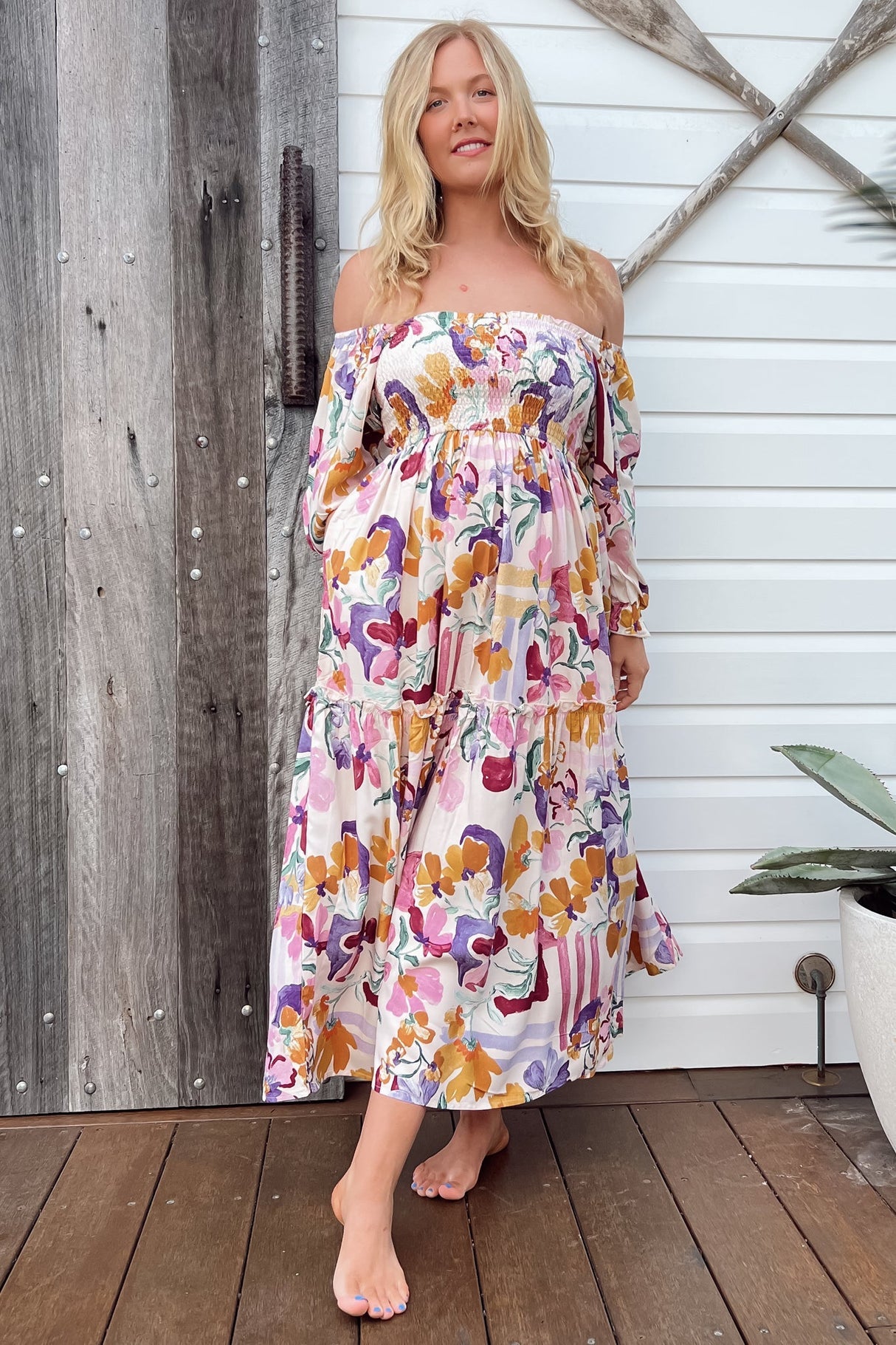 Jaase - Tulli Midi Dress: Shirred Bodice Balloon Sleeve Midi In Sweet Lily Print