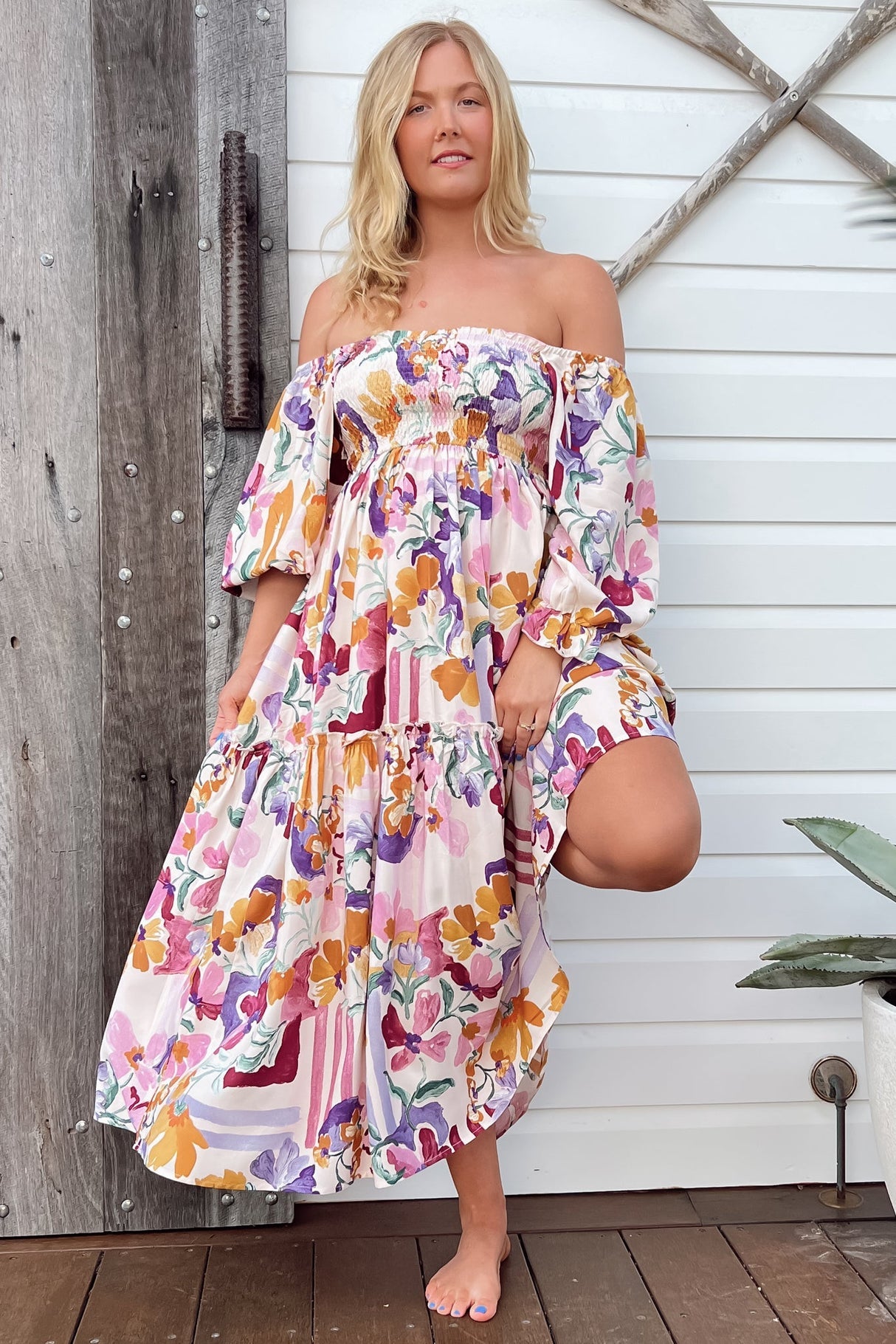 Jaase - Tulli Midi Dress: Shirred Bodice Balloon Sleeve Midi In Sweet Lily Print