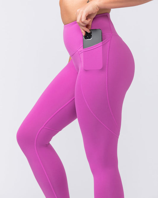Signature Boost Pocket Ankle Length Leggings