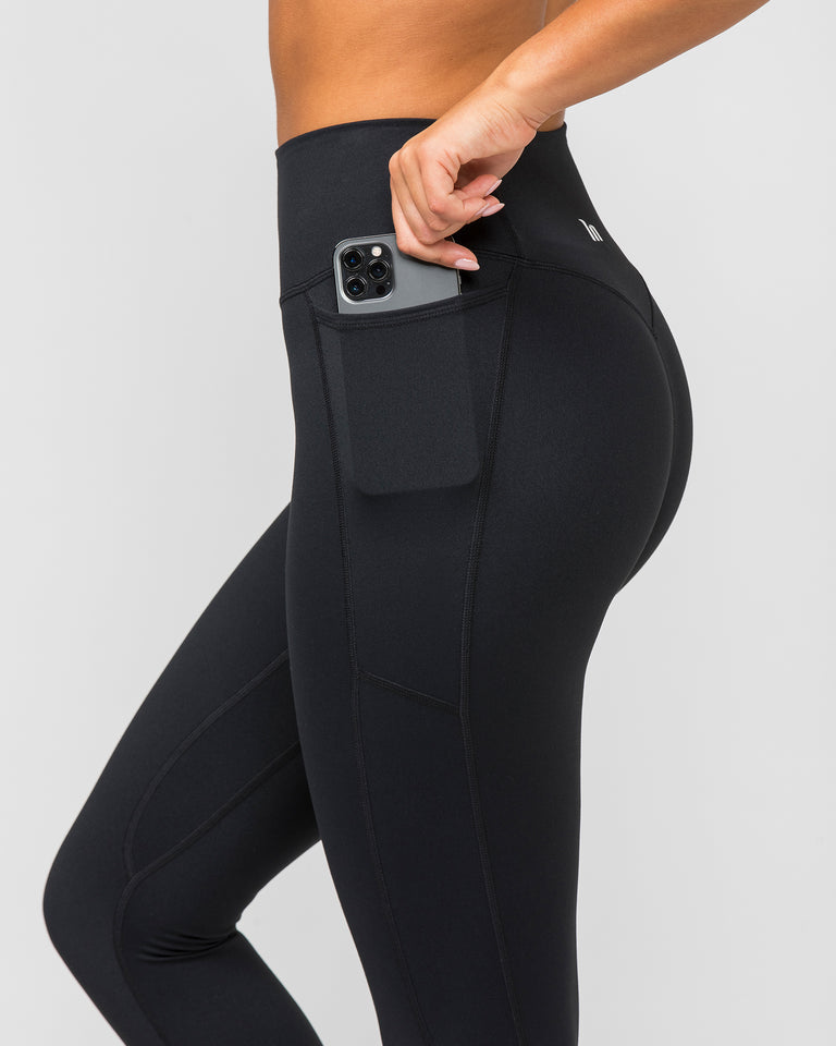 Agility Pocket Ankle Length Leggings