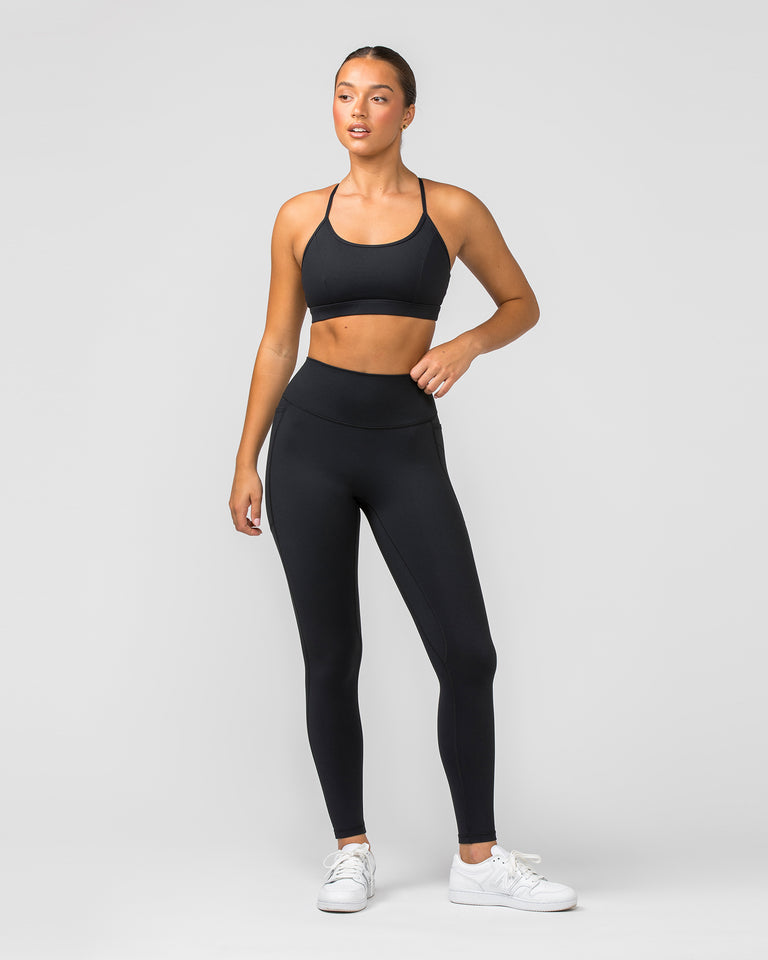Agility Pocket Ankle Length Leggings