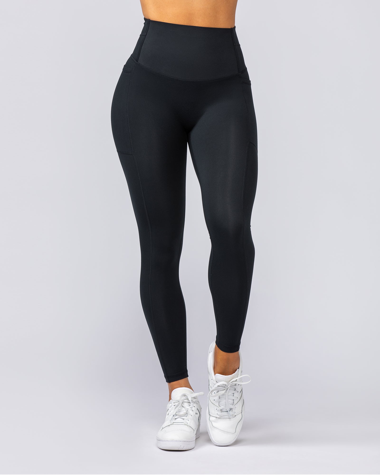 Unrivalled Everyday Pocket Ankle Leggings