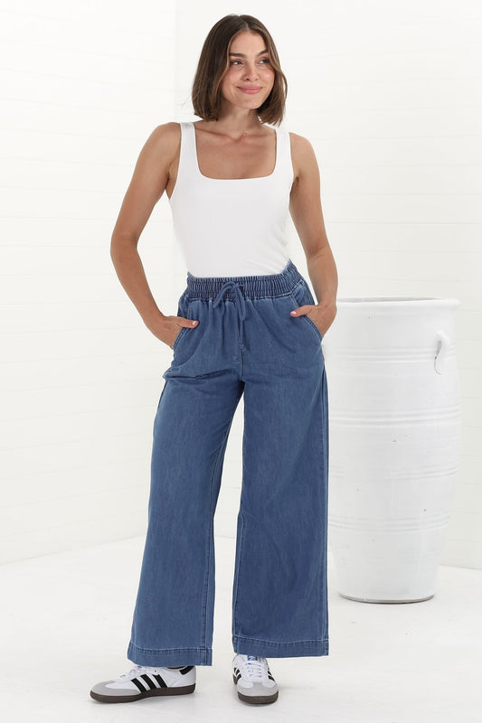 Zeke Jeans - Elasticated Waist Wide Leg Jeans In Medium Wash Denim