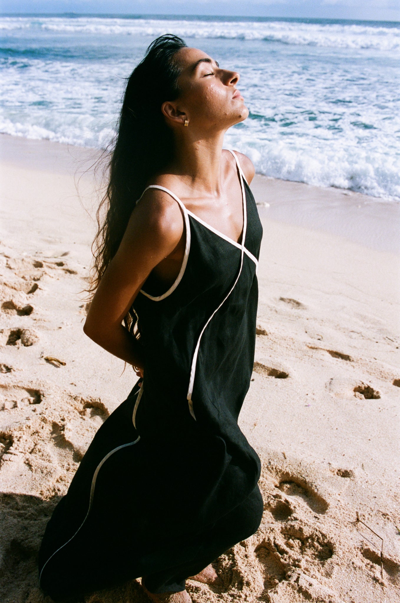 Azalea Black Linen Dress