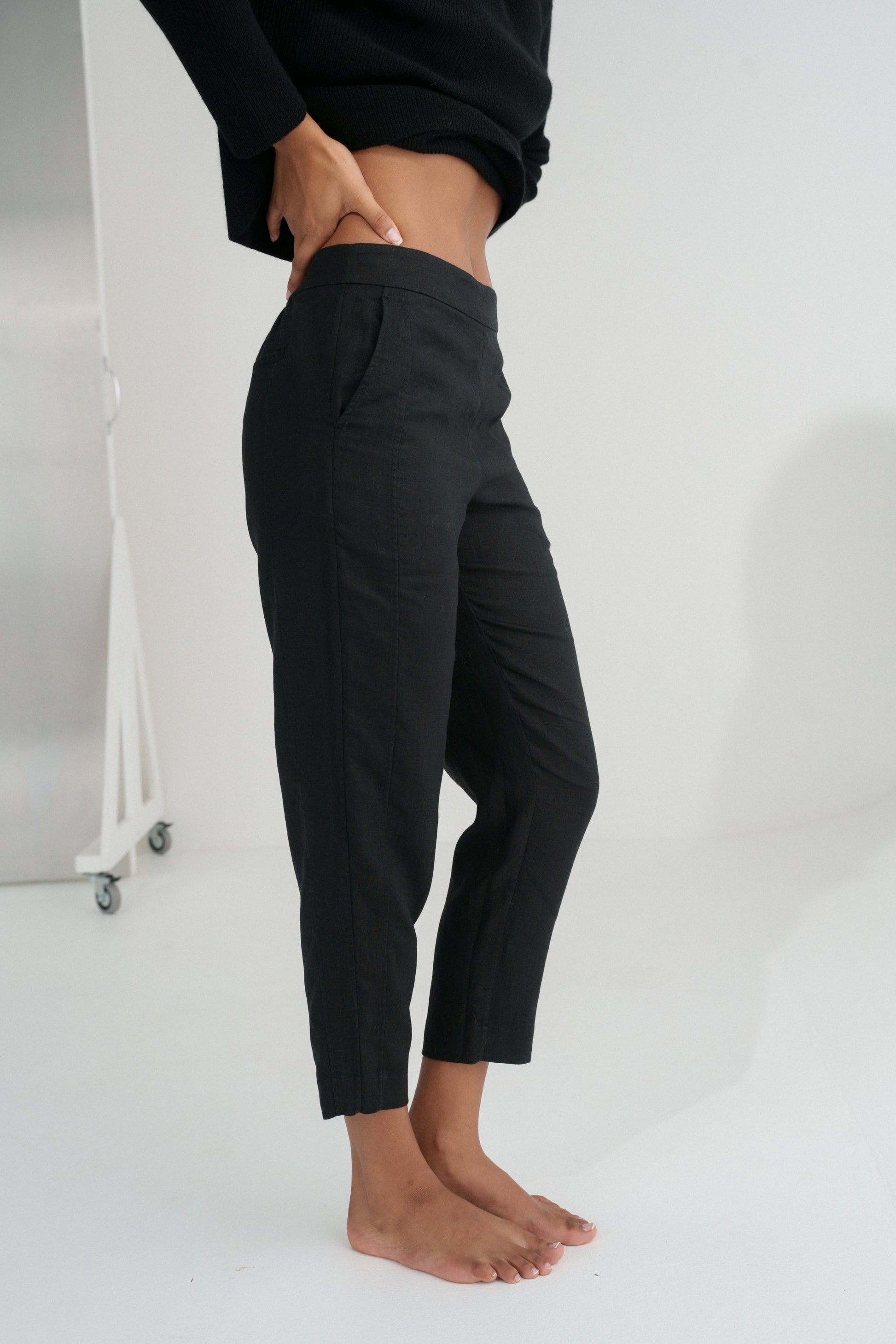 Emer Black Linen Pants