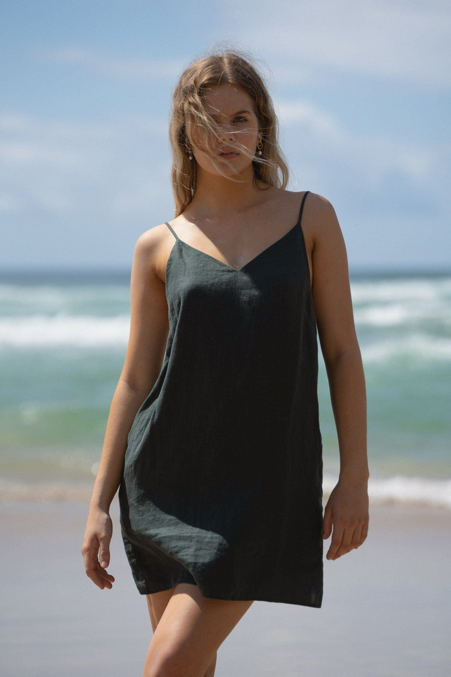 Liz Bottle Green Linen Slip