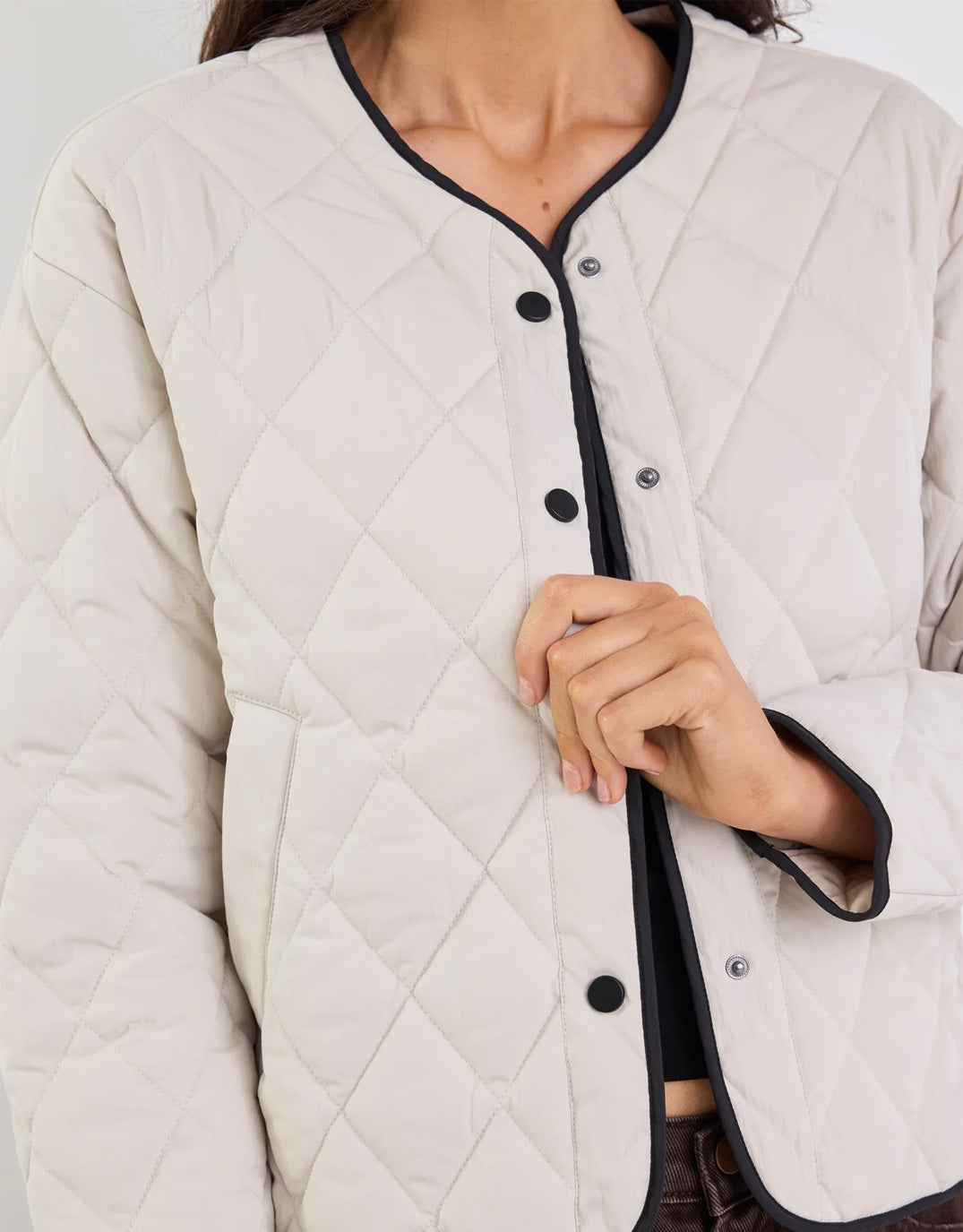 Apex Collarless Quilted Contrast Piping Puffer Jacket - Bone
