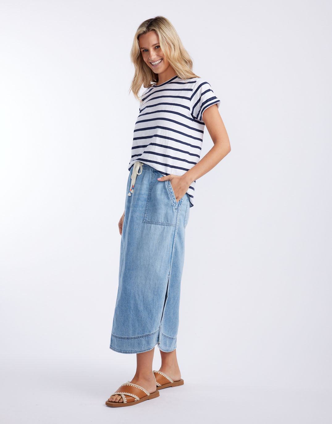 Coco Midi Skirt - Mid Wash