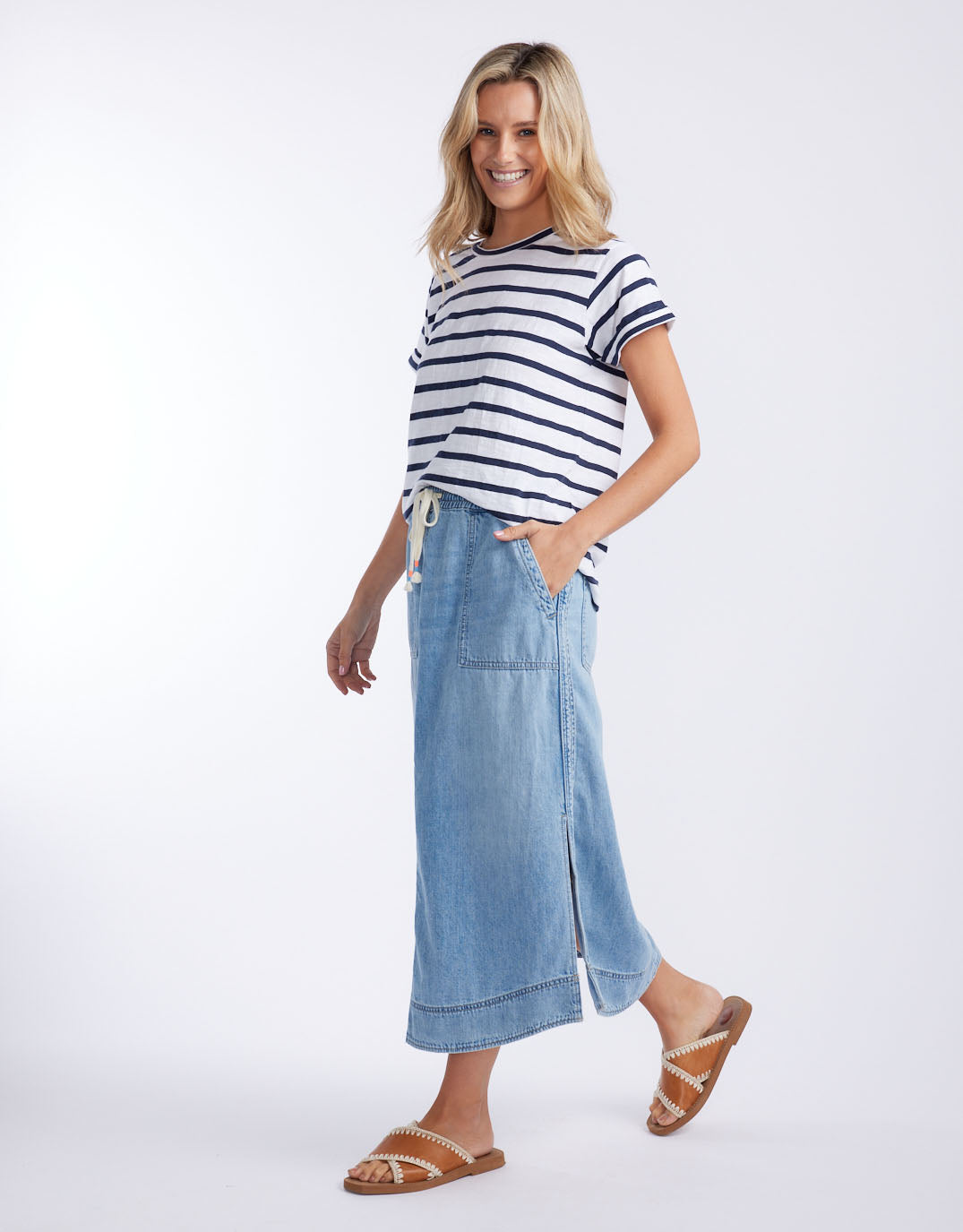 Coco Midi Skirt - Mid Wash