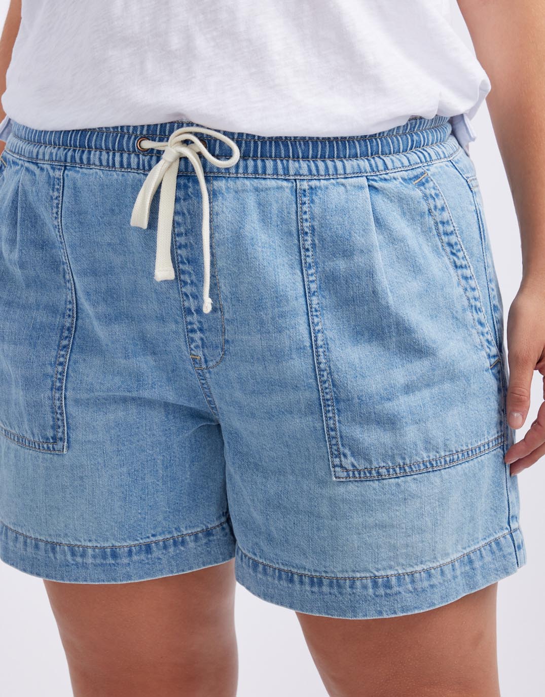 Coco Denim Short - Mid Wash